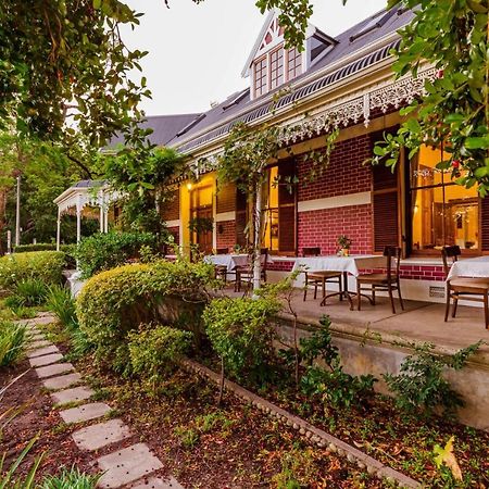 Roosenwijn Guesthouse Стелленбос Екстер'єр фото