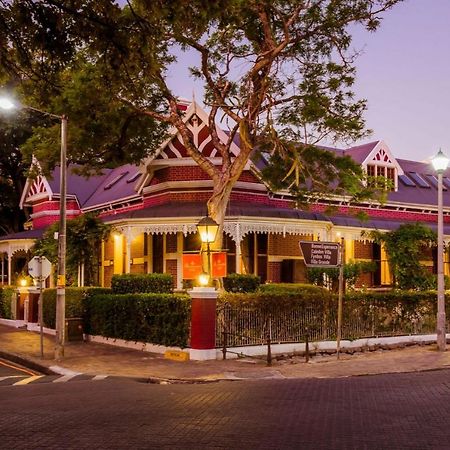 Roosenwijn Guesthouse Стелленбос Екстер'єр фото