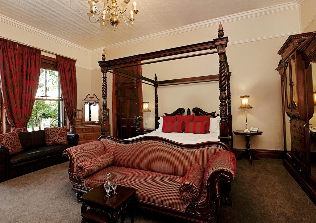 Roosenwijn Guesthouse Стелленбос Екстер'єр фото