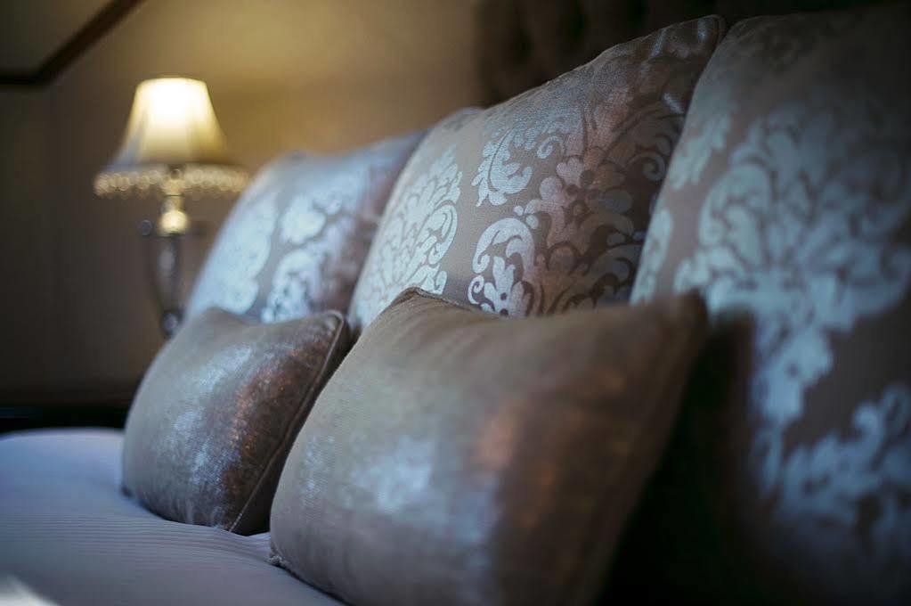 Roosenwijn Guesthouse Стелленбос Екстер'єр фото