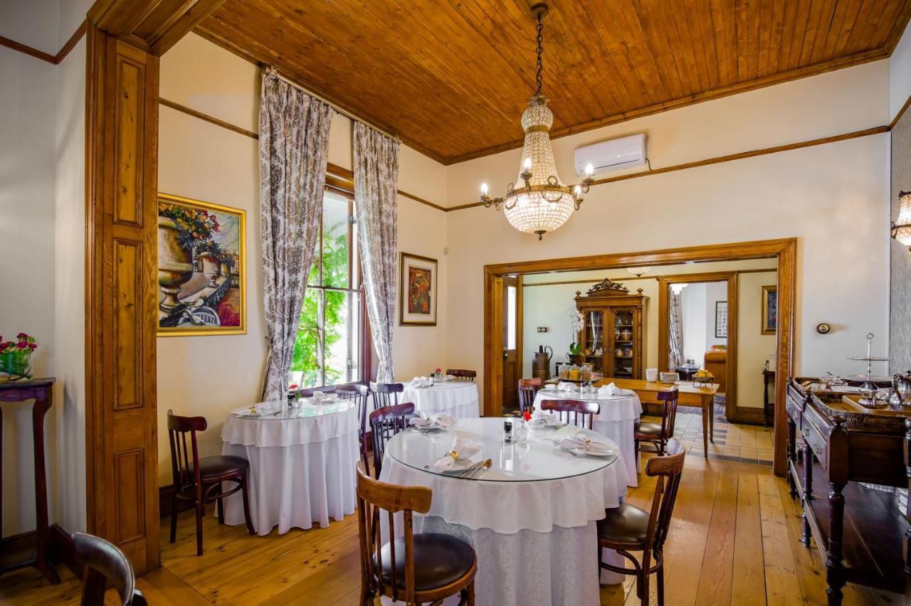 Roosenwijn Guesthouse Стелленбос Екстер'єр фото