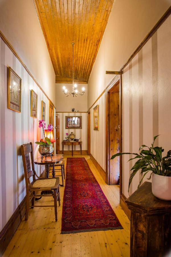 Roosenwijn Guesthouse Стелленбос Екстер'єр фото